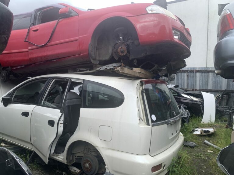 Car Wreckers Hornsby We Buy Wrecked Cars & Sell Parts