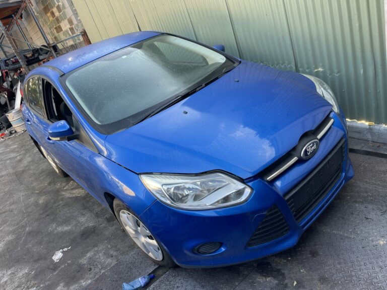 strathfield wreckers buying cars